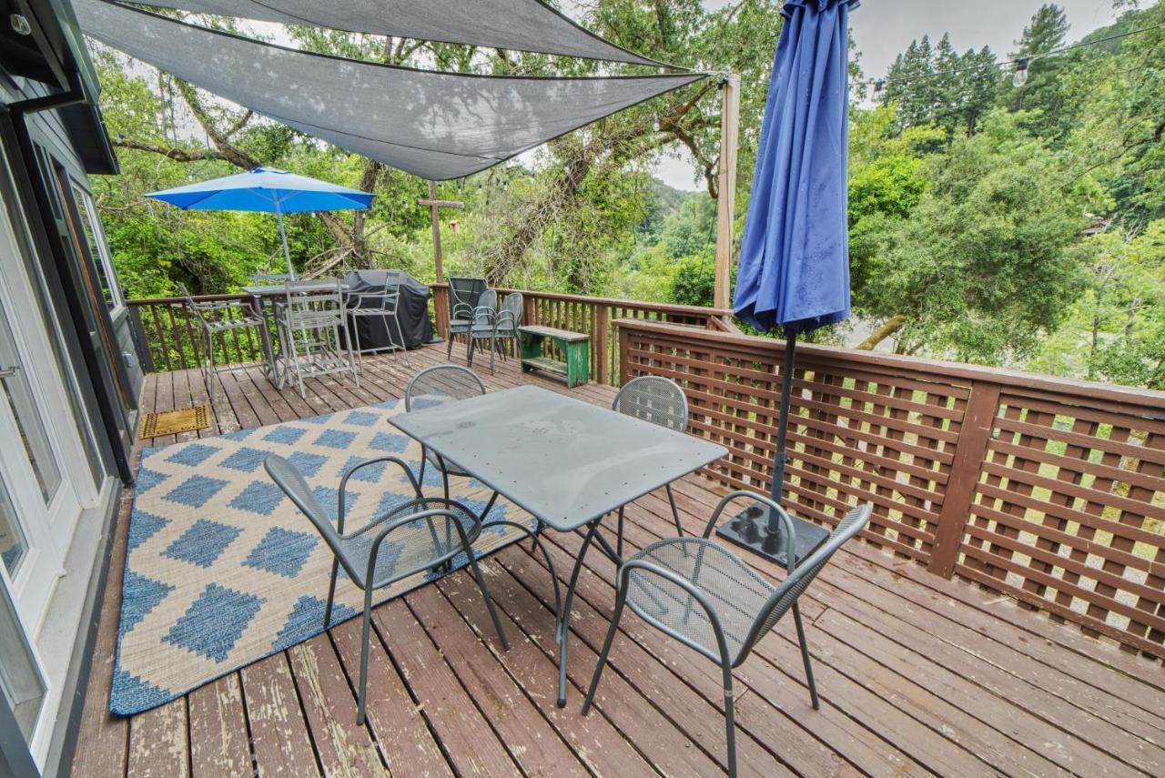 Rivers Breeze Relaxing Riverside Cabin With Private Suite Kayaks Хилдсбург Экстерьер фото